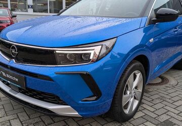 Opel Grandland (X) 5.662 km 28.480 &euro; Dessau-Roßlau 06842