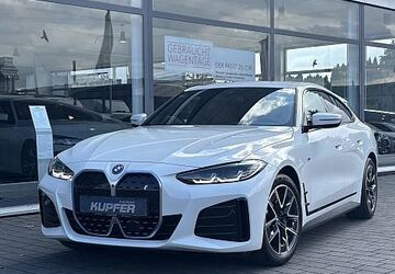 BMW i4 22.780 km 45.400 &euro; Vaihingen / Enz 71665