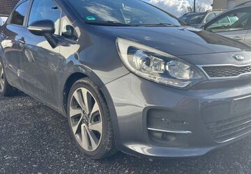 Kia Rio 262.000 km 2.990 &euro; Moorgrund 36433