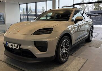 Porsche Macan 5.900 km 91.900 &euro; Minden 32429