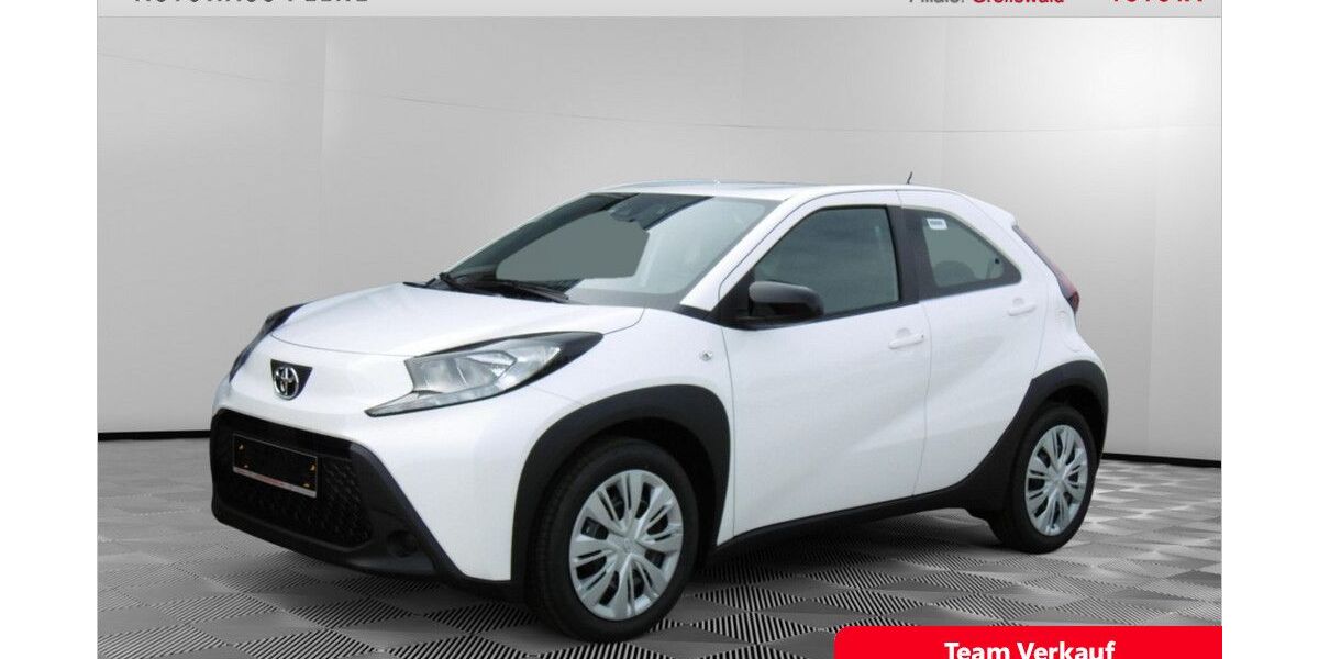 Toyota Aygo (X) 5.000 km 16.898 &euro; Greifswald 17489