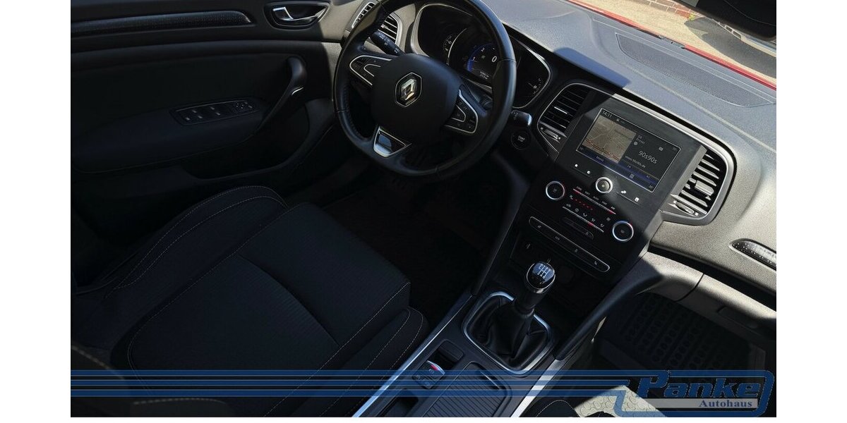 Renault Megane Experience 104.000 km 7.890 &euro; Berlin 13187