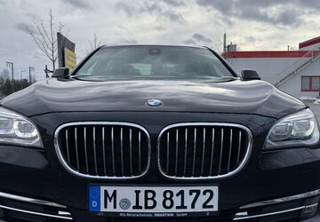 BMW 730 278.000 km 13.990 &euro; München 81243