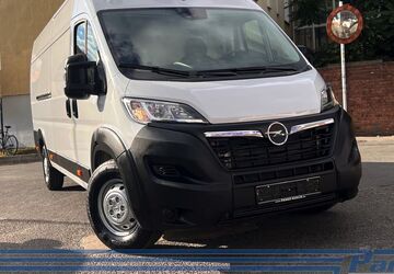 Opel Movano 4.589 km 24.990 &euro; Berlin - Pankow 13187