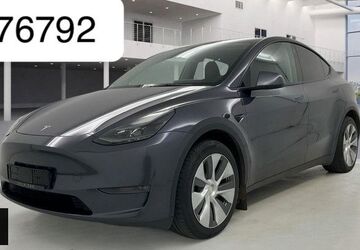 Tesla Model Y 63.988 km 33.450 &euro; Steinbach-Hallenberg OT Herges-Hallenberg 98587