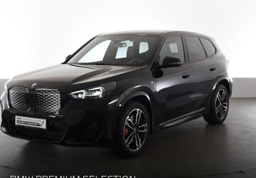 BMW iX1 18.117 km 51.010 &euro; Aachen 52078