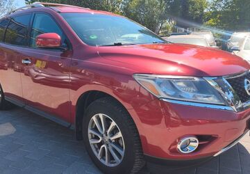 Nissan Pathfinder 195.131 km 6.500 &euro; Fellbach 70736