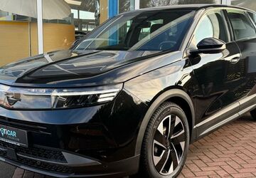 Opel Grandland (X) 10.427 km 29.990 &euro; Emden-Hinte 26759