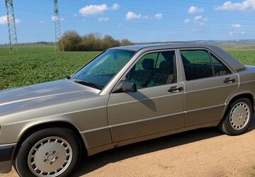 Mercedes-Benz 190 96.000 km 9.000 &euro; Schweppenhausen 55444