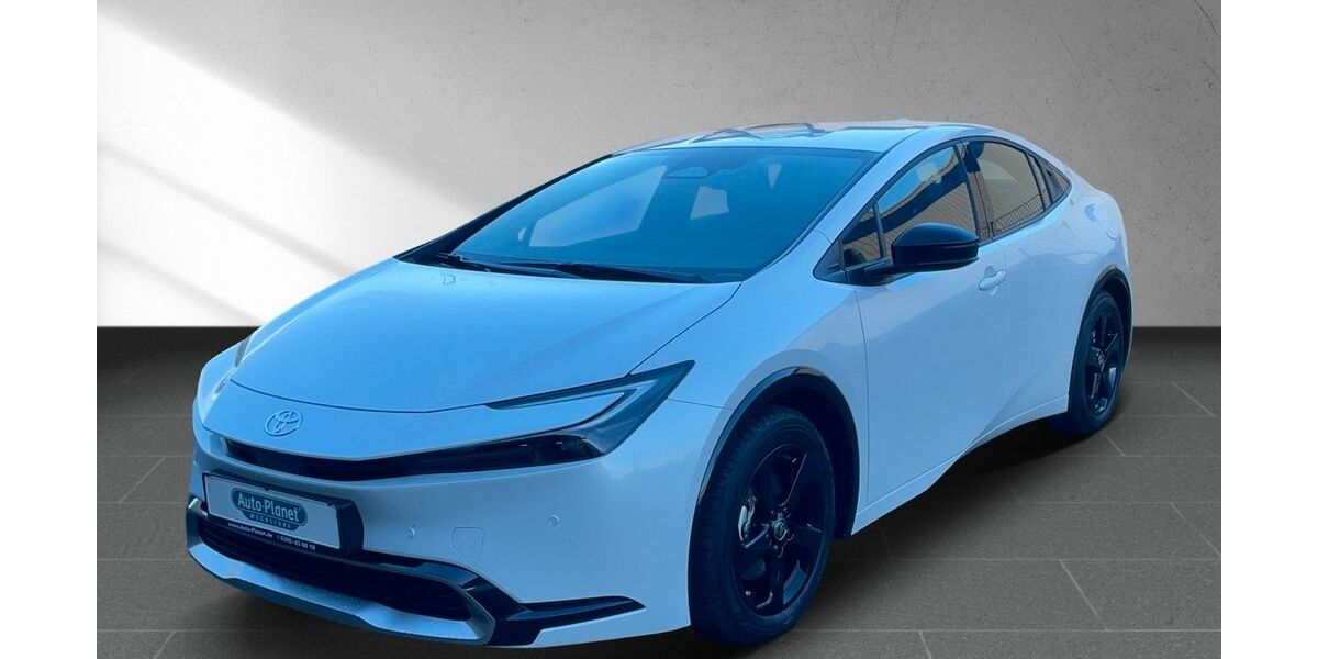 Toyota Prius 9.600 km 37.990 &euro; Gera 07554