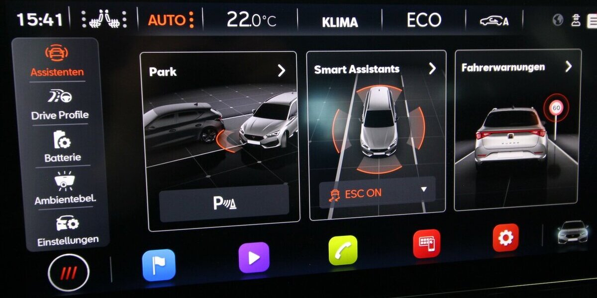 Cupra Leon Sportstourer e-HYBRID 6-DSG NAVI+LED+ACC 8.829 km 27.900 &euro; Hagenow 19230