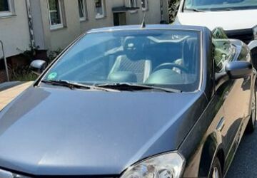 Opel Tigra 117.951 km 3.450 &euro; Engstingen 72829