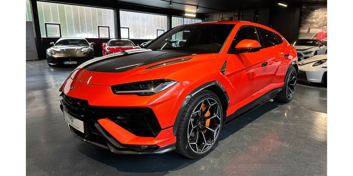 Lamborghini Urus 9.018 km 323.000 &euro; Flensburg 24937
