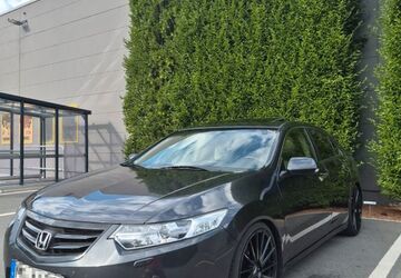 Honda Accord 180.000 km 10.200 &euro; Hemer 58675