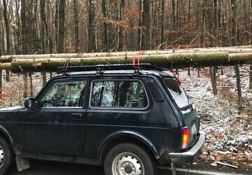 Lada Niva 112.000 km 9.000 &euro; Blomberg 32825