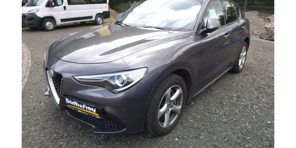 Alfa Romeo Stelvio 149.300 km 17.500 &euro; Idar-Oberstein 55743