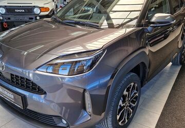 Toyota Yaris Cross 9.500 km 26.890 &euro; Winterberg 59955