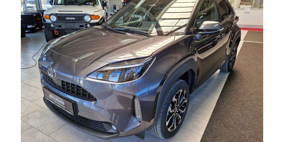 Toyota Yaris Cross 9.500 km 26.890 &euro; Winterberg 59955