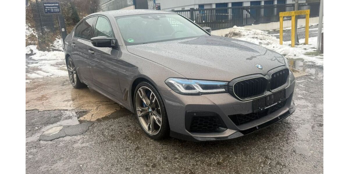 BMW M550 175.557 km 37.499 &euro; Wuppertal - Elberfeld 42107