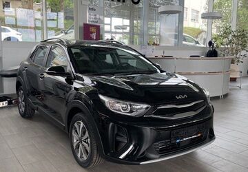 Kia Stonic 16.205 km 17.990 &euro; Annaberg-Buchholz 09456