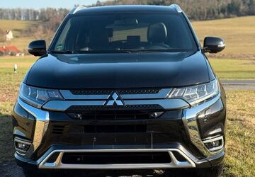 Mitsubishi Outlander 97.000 km 19.700 &euro; Schalkau OT Katzberg 96528