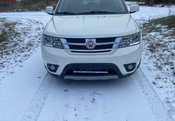 Fiat Freemont 174.200 km 7.400 &euro; Bad Driburg 33014