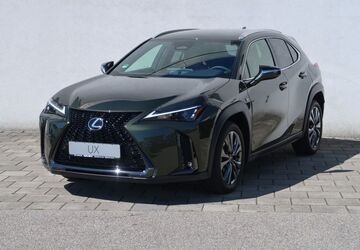 Lexus UX 2.000 km 38.880 &euro; Mühldorf 84453