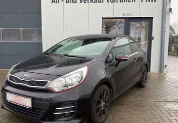 Kia Rio 127.180 km 6.900 &euro; Bedburg-Hau 47551