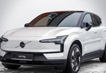 Volvo EX30 13.000 km 35.490 &euro; Büdelsdorf 24782