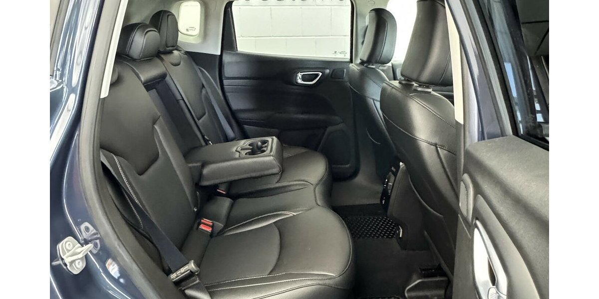 Jeep Compass 1.5L S Mild-Hybrid 48V FWD LED 360 Cam 31.150 km 21.890 &euro; Lich 35423
