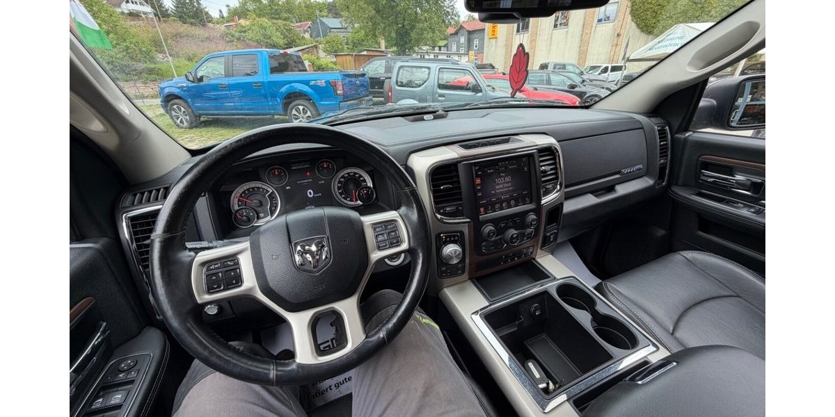 Dodge RAM 1500 5,7 Hemi Laramie UNFALLFREI 107.400 km 31.999 &euro; Rudolstadt 07407