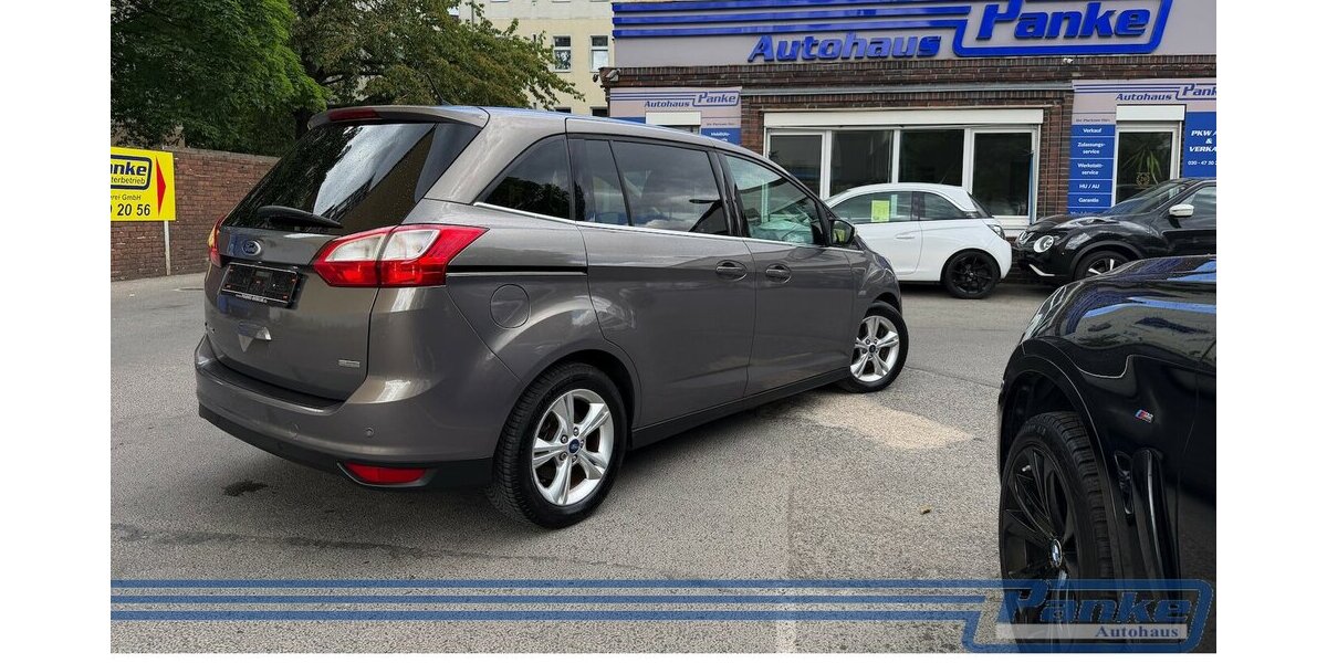 Ford Grand C-Max Champions Edition*SHZ*PDCv+h* 176.659 km 5.280 &euro; Berlin 13187
