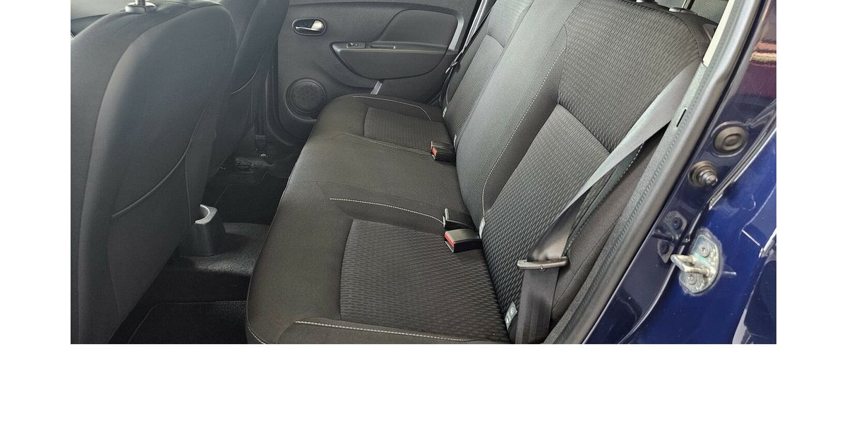 Dacia Logan Laureate+ LPG + AHK + Insp.TÜV AU + NEU + 140.000 km 5.745 &euro; Schwalbach/Taunus 65824