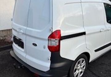 Ford Transit Courier 111.654 km 5.000 &euro; Spangenberg 34286