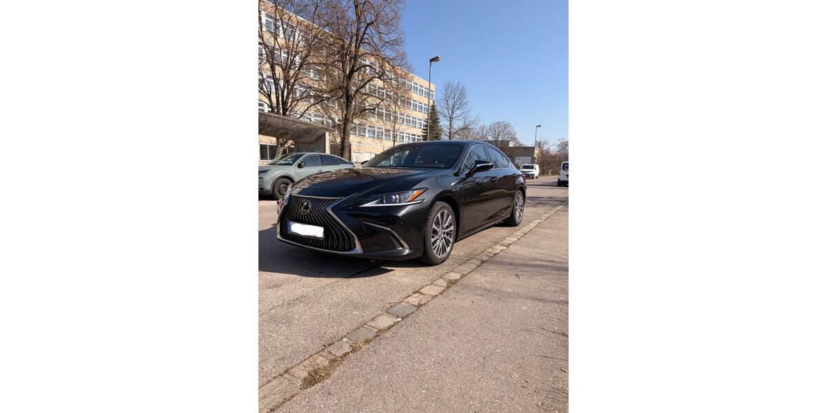 Lexus Andere 102.000 km 29.500 &euro; Augsburg 86153
