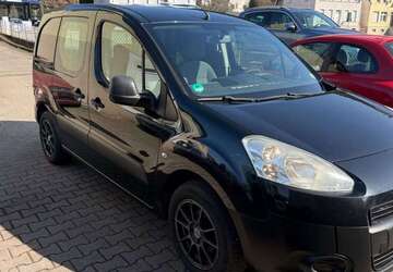 Peugeot Partner 126.000 km 5.990 &euro; Idar-Oberstein 55743