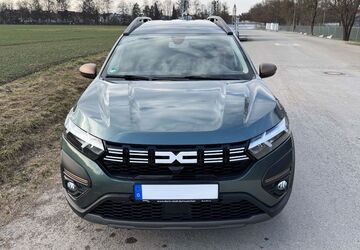 Dacia Jogger 22.000 km 18.500 &euro; München 81241