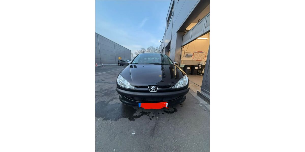 Peugeot 206 230.000 km 1.300 &euro; Hanau 63452