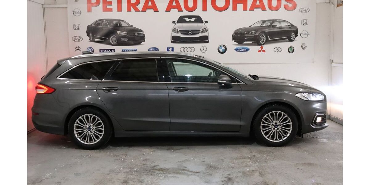 Ford Mondeo 67.000 km 19.699 &euro; Berlin 12099