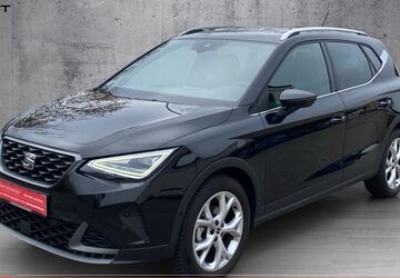 Seat Arona 22.150 km 23.450 &euro; Weißenburg in Bayern 91781