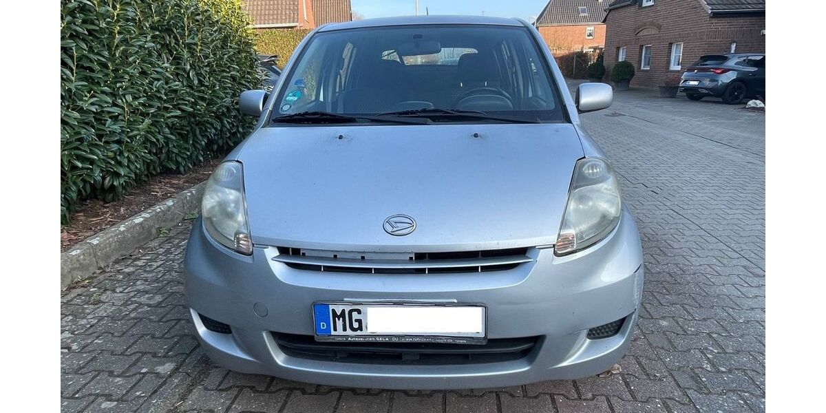 Daihatsu Sirion 238.000 km 800 &euro; Mönchengladbach 41179