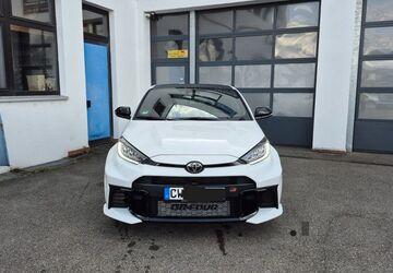 Toyota Yaris 10.400 km 46.499 &euro; Baden-Württemberg - Weil der Stadt 71263