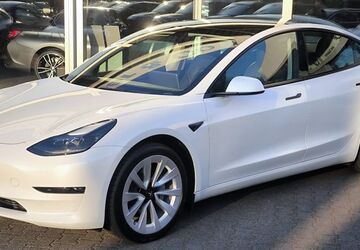 Tesla Model 3 36.895 km 32.450 &euro; Dieburg 64807
