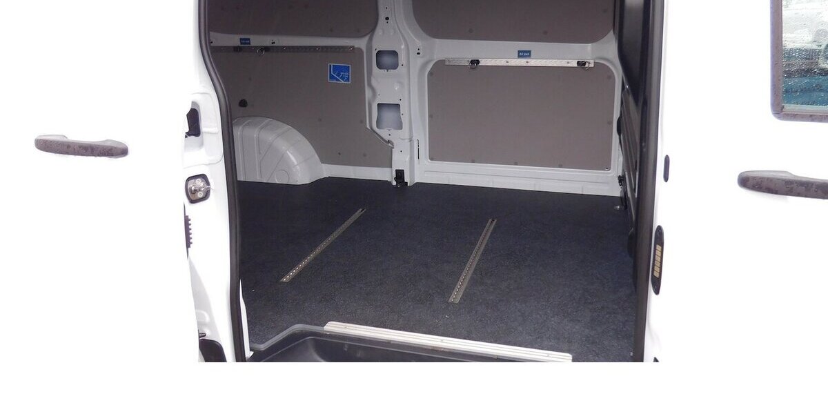 VW T7 Transporter 2.0 Lang TDI 3Sitze Navi Klima 39.100 km 31.990 &euro; Vordorf 38533