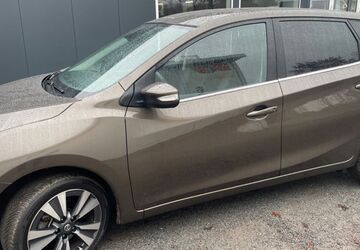 Nissan Pulsar 89.000 km 9.490 &euro; Ludwigslust 19288