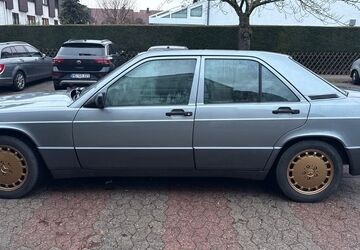 Mercedes-Benz 190 216.435 km 4.800 &euro; Ebersheim 55129