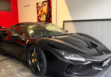 Ferrari F8 5.000 km 319.990 &euro; Brüssow 17326