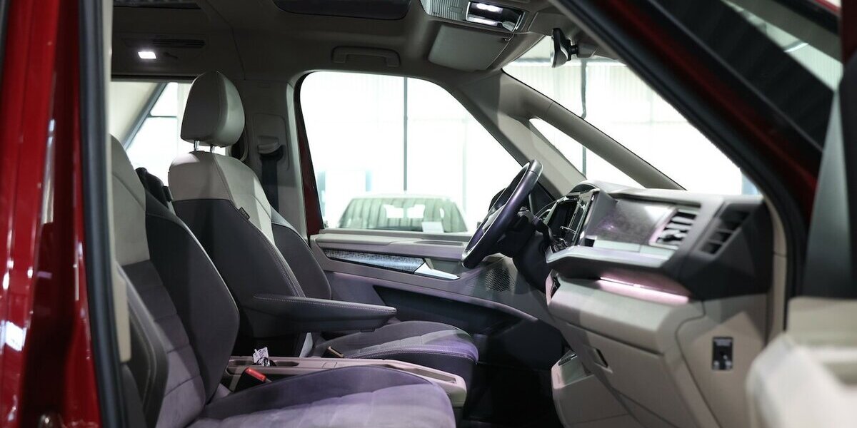 VW T7 Multivan 1.4 TSI EHYBRID ENERGETIC / 7-SITZER 58.000 km 46.444 &euro; Hamm 59077