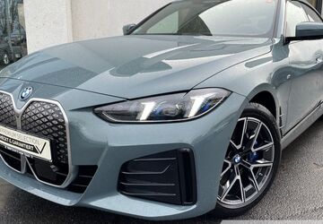 BMW i4 25.641 km 49.740 &euro; Essen 45134