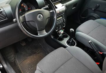 VW Fox 150.000 km 2.100 &euro; Bielefeld 33647